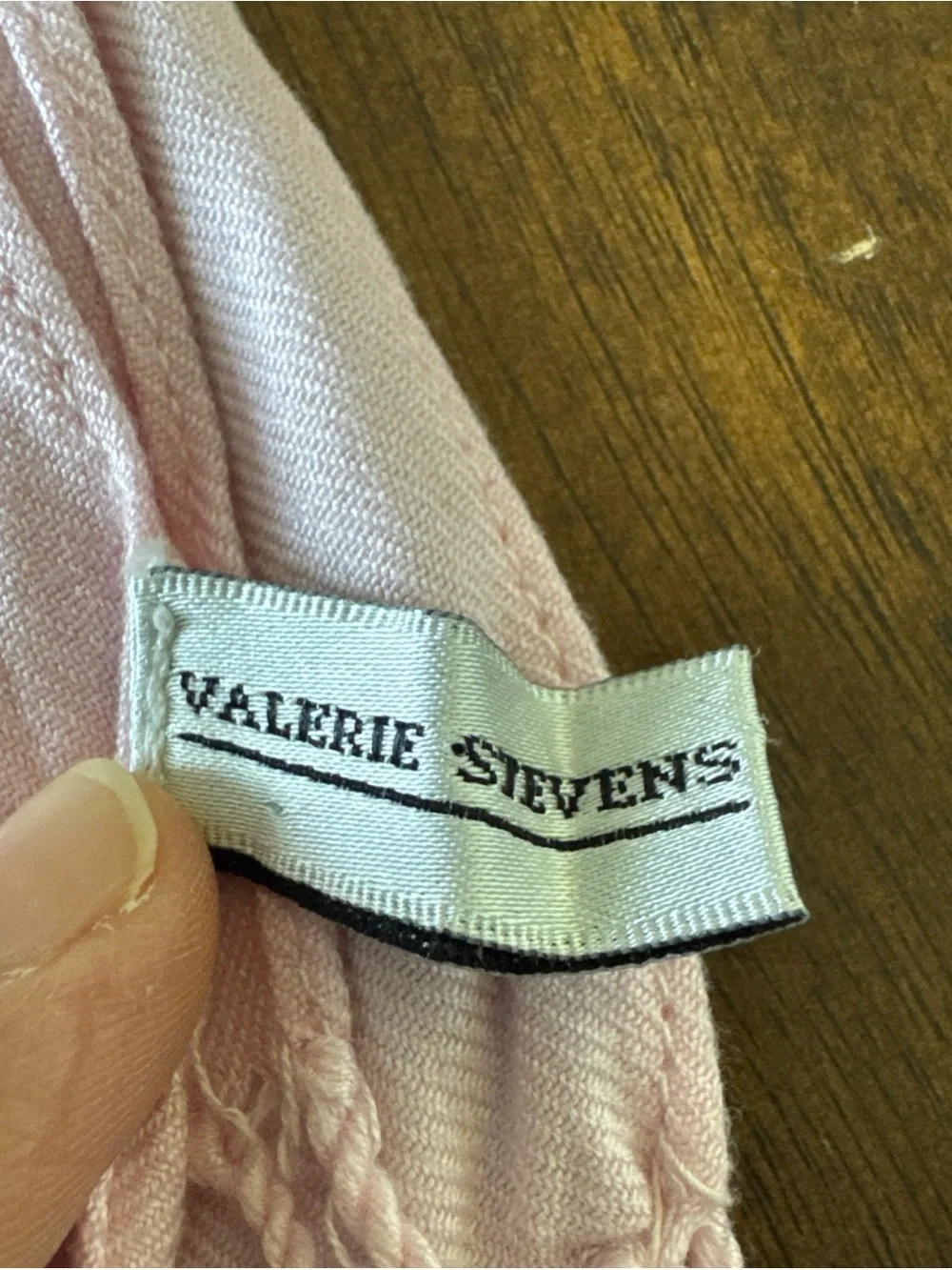Valerie Stevens Pink Pashmina Shawl Wrap Twisted Tassel Fringe Polyester 35x78